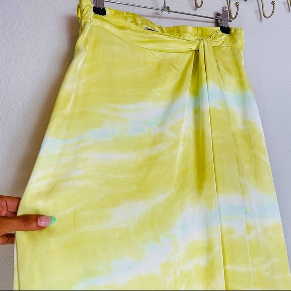 Young Fabulous & Broke Satin Tie-Dye Savanna Twist Midi Skirt - Picture 13 of 14